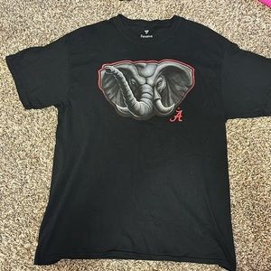 Men’s Fanatics Alabama Tee. Size large.
